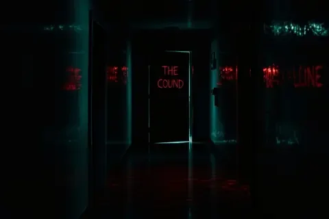 悬疑分类封面 - 白羊影院